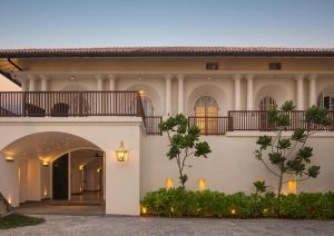 The Flute Mansion