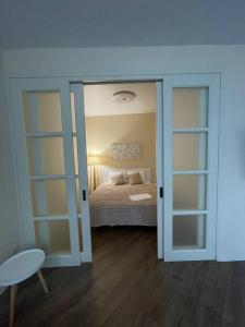 Appartment near the se, Kamanina