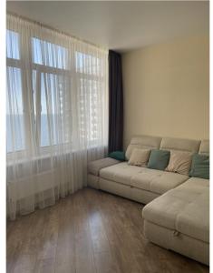 Appartment near the se, Kamanina