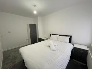 3 Bedroom House near M6, Aston Villa, Star city