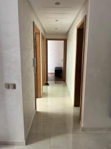 Belle Appt vue sur Piscine à Bouznika plage