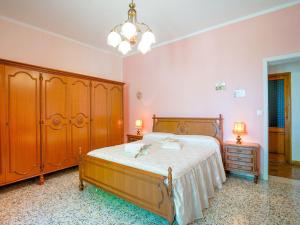 Tuscany Family Country Home