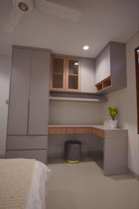 5 bedroom Beachside villa premium brand new