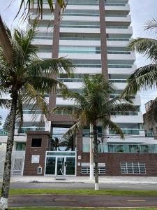 Novo Apartamento Vista Mar com Piscina e Área Gourmet