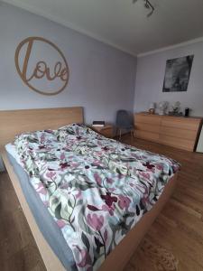Apartament Discreet&Friendly 2 separate bedrooms BILLS for Company