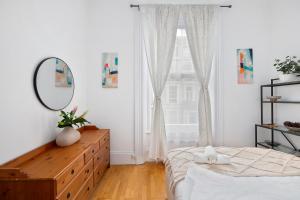 PRIME Kensington High Street