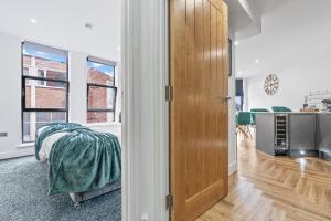 2 BR Luxury Central Apartment Near Colmore Row