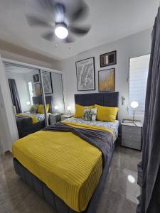 Modern 3BR Apmt Near Airport & Beach