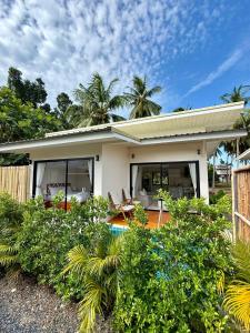 House with pool Srithanu Beach 1