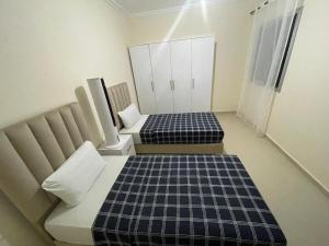 شقة جميلة وجديدة للإيجار قرب مدينة