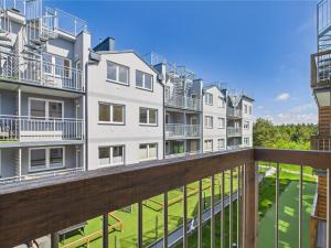 Apartament 44B, Dębina