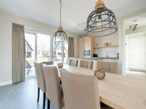 Holiday Home in Stavoren with Jetty