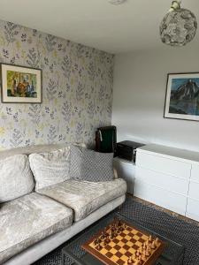 3 bed self contained part house in Queensferry, Edinburgh