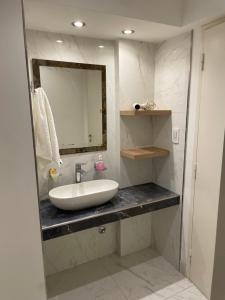 Departamento 2 ambientes zona Aldrey