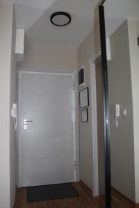 Apartment Ornament Lux B11