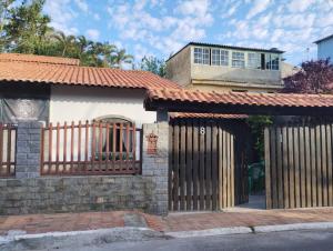 Suítes e café Recanto da Árvore