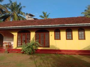 Saketha Hikka Cottage