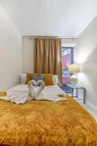 Modern City Centre 2 Bedroom flat in Birmingham - Free parking, Netflix