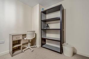 2 Bedroom flat in West Midlands Suitable for long term bookings