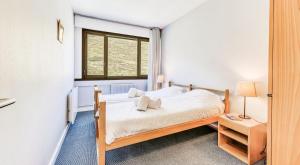 Résidence Bec Rouge - Spacieux 4 pièces, vue lac, sur les pistes MAE-3408