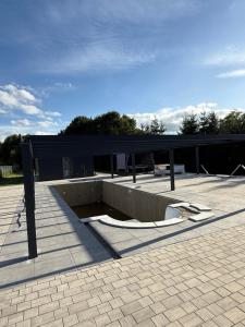 Dom z Basenem i Sauną IKA