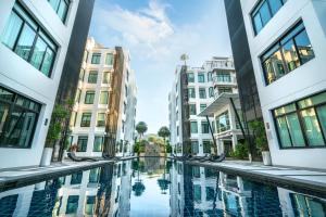 Peaceful Bliss With 120 Sqm Kamala Beach - 4hvězdičkové hotely ve městě Kathu