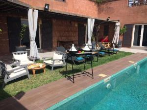 Villa Roseaux heated pool Marrakech