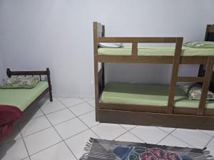 Apto em Itapecerica da Serra margens da rodovia Regis Bittencourt