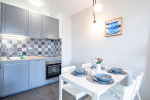 Free Parking - Very Central - Balcony