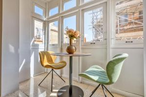 Maltese Apartment 1b with traditional Balcony By Solea