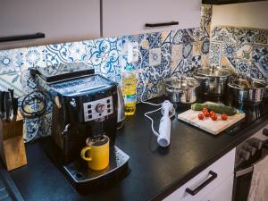 Terra Farma Cottage, cozy urban escapes here!