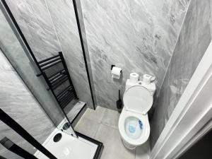 Beautiful Family Apartment On Edgware Road