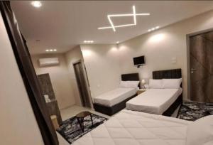 Mohamed Pyramids view