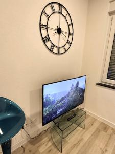 Goldstadt Luxe Studio- City Apartment Schlössle