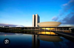 102 - Sudoeste Flat conforto e segurança em hotel