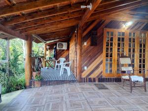 Sonho de Casa Colonial no caminho da Barra Ibiraquera