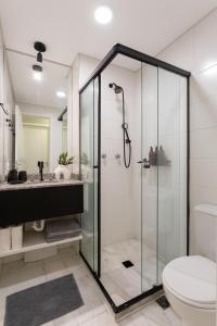 Apto 1802 com Piscina e Academia 2 Quartos Ar Condicionado no Centro Cívico com Garagem