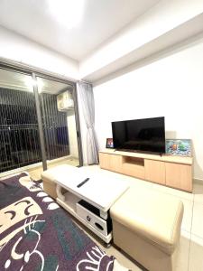 KIRAKUAN PARKVIEW 2BR PoolGymBalcony