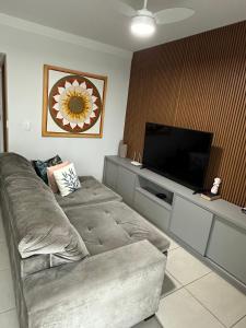 Casa com 02 quartos, Meia Praia - Itapema