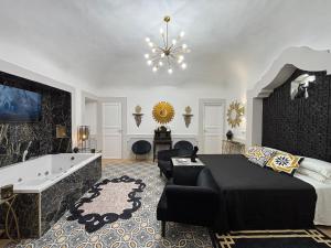 King Suite with Spa Bath