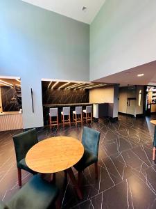 Premium Legacy Suites Flat