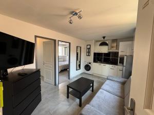 Petit cocon à deux pas d aix