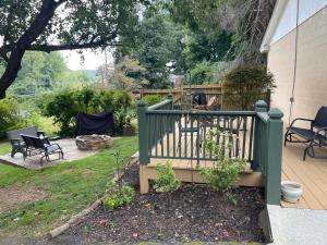 Mountain Aire Cottages, Inn, & Glamping