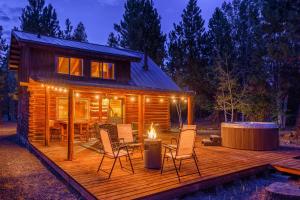 Blue Top Cabin Bend Sunriver Log Hot Tub Fire Pit Family Dog Horse Friendly Public Trail Access