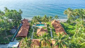 Dani Beach Villa - Beachfront Villas in Tejakula