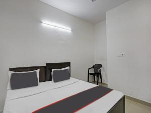 SPOT ON Mt White House