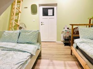 The Nest In Leuven - Family Friendly Room