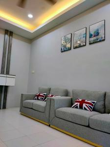 Guesthouse Mergong Jaya l Town Area l Near by Lotus Mergong 8-10 Pax