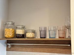 New Stylish Cozy One-bedroom Apartment in Bangtao, Phuket, Near EDC