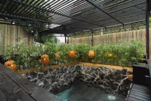 Floating Whale Gapyeong Pool Villas Spa Resort